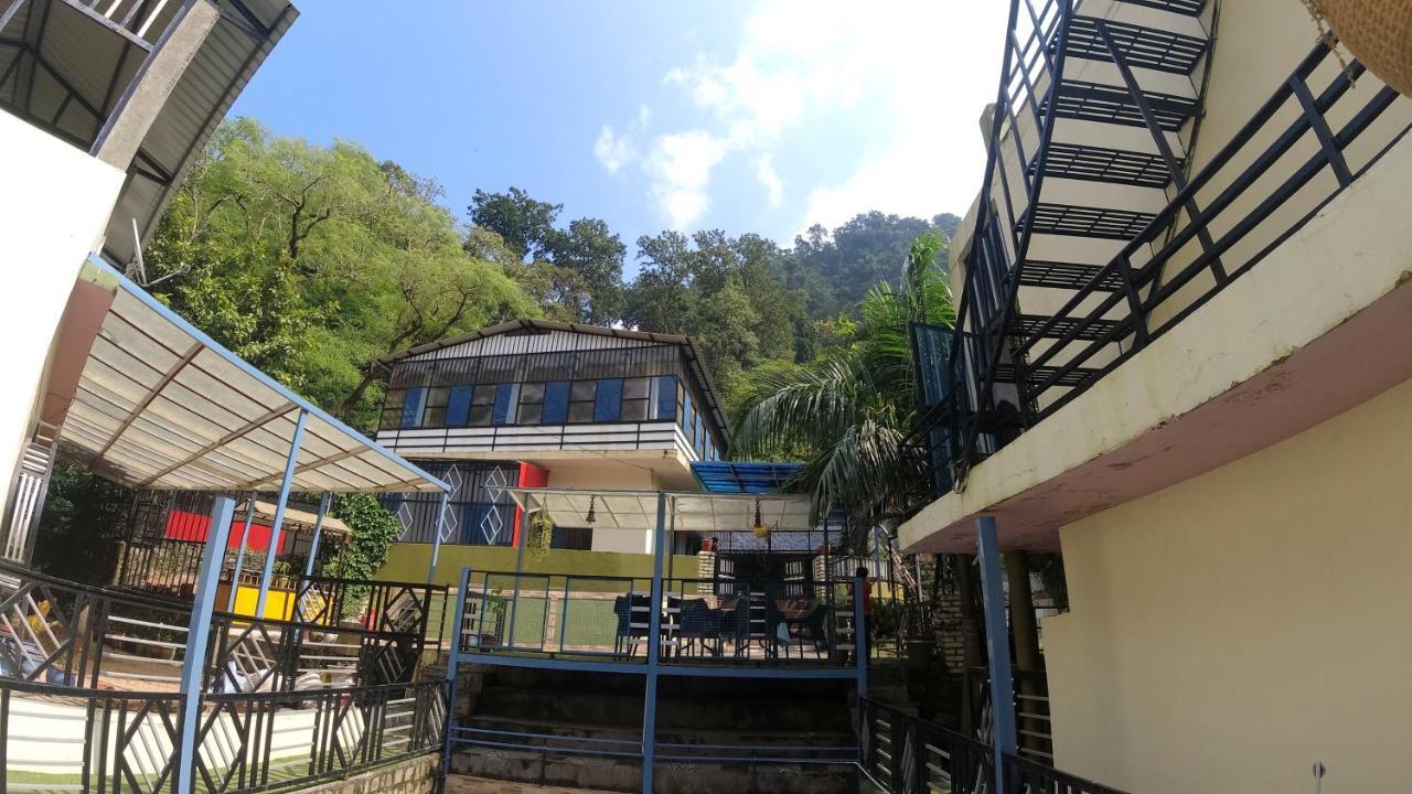 Baandal River Resort A Unit Of Maa Surkunda Devi Audhogik Kshetra Dehradun Eksteriør bilde